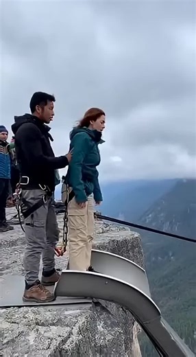 Exploring the Magic of AI Technology and Smart Bots