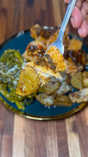 Stuffed chicken from Buc-ee's🦫? Here's how I made mine…😌 #fyp #explore #viralreels #food #music