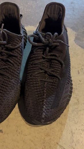 2.9K views · 59 reactions | teaser 2 live selling dec.21 thursday start 6pm shoes and murang gold 18k--239sr @follower | Juliet Tan OnlineShop | Facebook