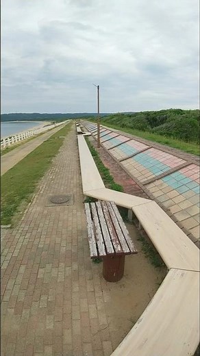 The World's Longest Bench, a Guinness World Record holder, is incredible!
