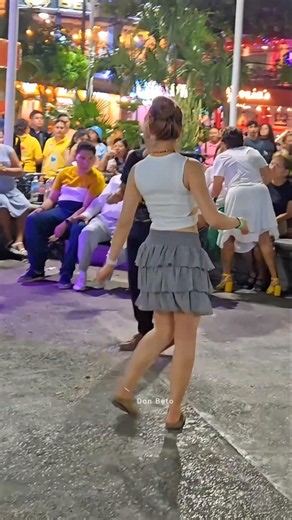 Beautiful People dancing
