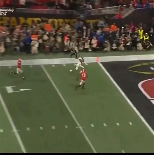 Happy 2nd & 26 Day Tua Tagovailoa to DeVonta Smith. Is this the greatest play in Alabama history? Roll Tide | Ryan Fowler