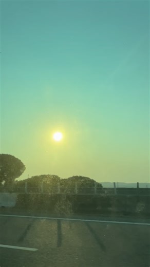 EU tour was so much fun. I really enjoyed meeting all of you on the road - thank u so much for the energy boost, it got me back on track Can’t wait to be back. Stay tuned, should be soon enough Also big thanks to @wartmusic @rowzerotalentagency and to my team @audreyhenryparis @annigje_ @flipper.concept @aurbono @boubou.mel @nemo_lux_ Hyper hâte de mon prochain live qui aura lieu le 1er novembre au @leferrailleur à Nantes! Billets dans la bio :) | Minuit Machine