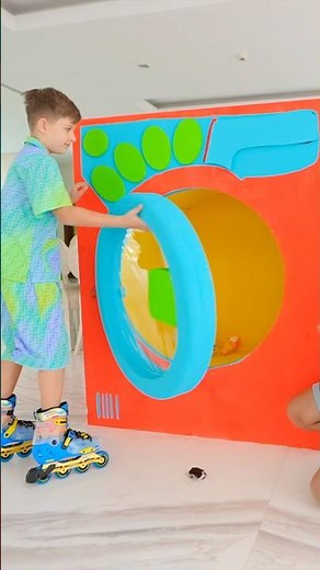 Toy to Real Ice Cream! 🍦🧺 Magic Washer!