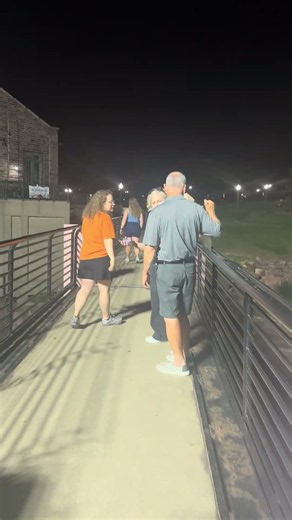 Sioux Falls in South Dakota آبشار سوفالز در ایالت کم جمعیت داکوتای جنوبی
