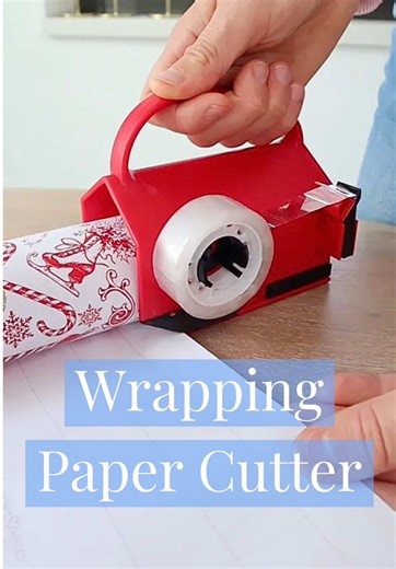 Wraps gifts in half the time👌 You can find this under ✨Holiday Finds✨ on my website. #amazon #holiday