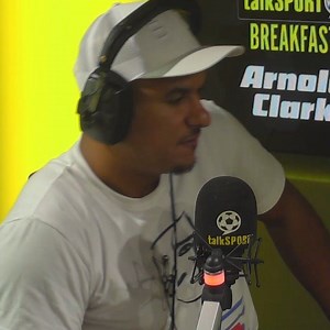 👏 “He’s the best striker in the PL & he’ll get Arsenal in the top 4.” 👊 “He’s the closest the PL has had to Thierry Henry since he left.” 💪 “Even if he loses a yard of pace he’ll still be the best PL striker.” Gabby Agbonlahor makes a huge claim about Aubameyang & Arsenal! | talkSPORT