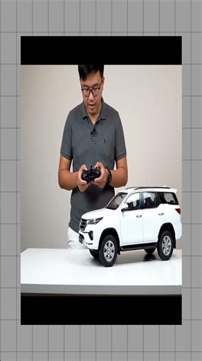Toyota Fortuna - the ultimate scale model ✨