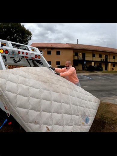 Essential Tips for First-Time Garbage Truck Buyers