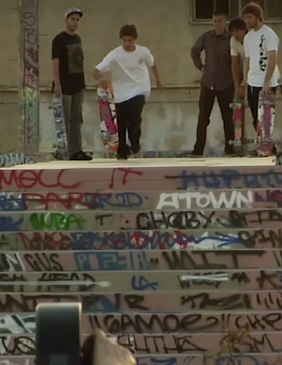 Follow @.skate.clips #skateboarding #skate #berrics #sk8 #skateclips