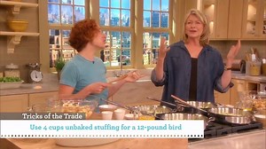 74K views · 377 reactions | Martha and Sarah Carey show us exactly how to get the most delicious stuffing for your Thanksgiving meal. Start with our basic recipe and add in your favorite ingredients: https://trib.al/g79adfK | Martha Stewart | Facebook