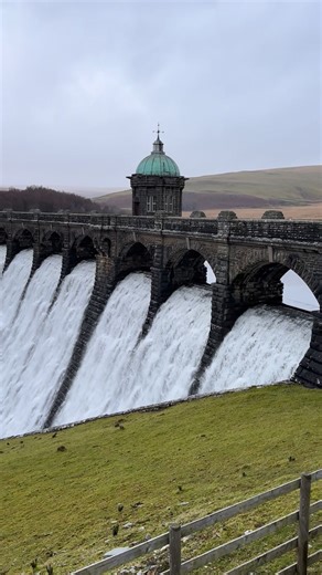 The Elan Valley Dams are a spectacular chain of Victorian reservoirs and dams in mid-Wales, near the town of Rhayader. They’re famous for dramatic architecture, sweeping scenery, and their role in supplying drinking water to Birmingham for more than a century. #elanvalley #viralshorts #beautifulwales #beautifuldestinations | Europe attractions