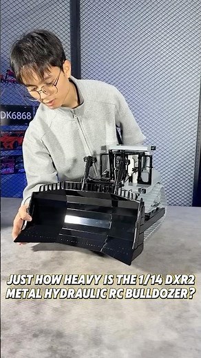 Check out the stunning details of this amazing scale model!It’s the 1/14 DXR2 Hydraulic Bulldozer