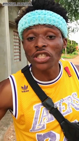boas festas, e um próspero ano novo a todos os manda Foras 🏌️ YouTube 👉 https://youtube.com/@langamaisbonitodangola?si=0zTepcoXnwDNw17J Instagram 👉https://www.instagram.com/bonitodeangola?igsh=aDVoYzdtd3Jqa28y #Curtir #comentar #partilhar #seguir e #manda_fora @BONITO_D'ANGOLA