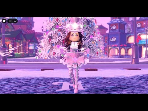 Buying The New Merry Marching Band Set!! | Roblox Royale High