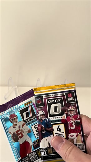 #packopening #openingpacks #footballcards #nfl
