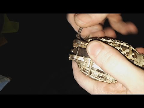 Demo of World War 2 No 36 Mills bomb training grenade (Safe and Inert !) & genuine inert DRILL fuze!