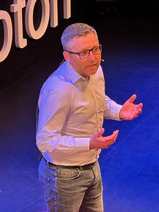 West Midlands TEDx speaker gets a LinkedIn boost from Theo Paphitis