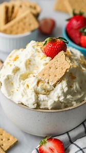Just in time for the summer picnic season, I’m sharing the perfect refreshing no-bake dessert! Today’s cheesecake dip recipe is a crowd-pleasing dessert dip that comes together swiftly and simply. No stovetop, oven, or chilling needed–just a mixer, a handful of ingredients, and 10 minutes! Dipper options are endless here; fruit, cookies, crackers, pretzels–go crazy! Since the dip isn’t too sweet, you can use somewhat indulgent dippers without things getting too rich. I have a feeling you’re goin