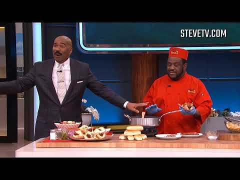 Chef Anne Burrell Is The Ultimate 'Food Feud' Judge