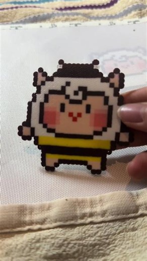 拼豆撕拉片之咚咚羊 #蛋仔派对 #拼豆