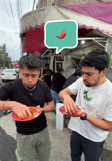 Te lo puedes comer? 🌶️ @AleMinero | Tacos De Pescado
