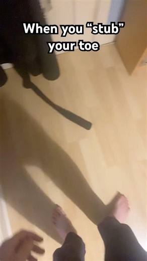OWWWW!!! #memes #shorts #funny #toes #funnyshorts