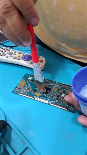 TCON Repair? ⚠️ Forget SMD Gun! Use BGA Machine Only! #ledpanelrepair #smarttv #sonyelectronics
