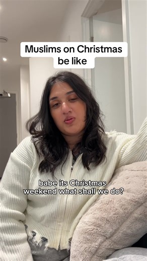 is it me or does everybody make a roast on Christmas 😂😭 | roast