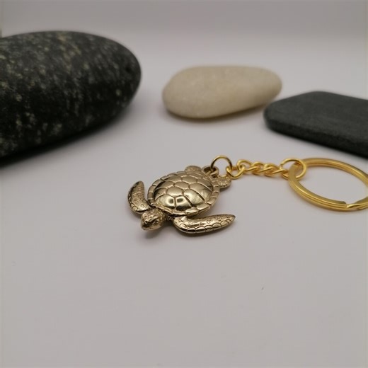 Turtle Brass Keyring, Traveler Keyring, Ocean Lovers Keychain, Detailed Sea Charm - Etsy