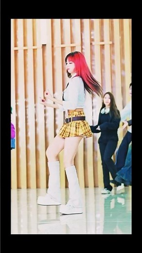 Korean girl tik tok dance #kpop #music #dancehall