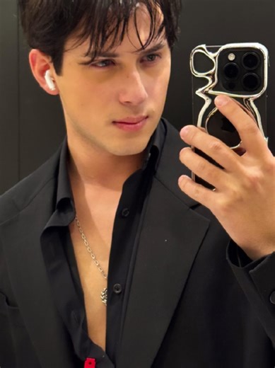 La pequeña diferencia entre Alejandro y Kawasaki