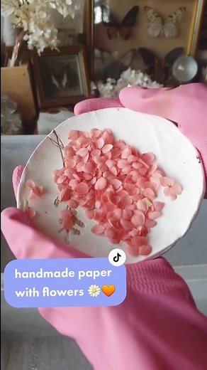 Handmade Paper with Flower Petals Tutorial