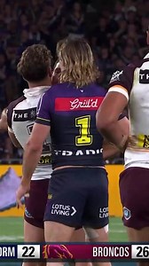 Ben Hunt suffers head knock