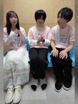 小湊よつ葉(よっつん)小さなよっつんが1番大きく見えちゃう動画☝️😊#小湊よつ葉 #田中芽佳実 #たどつく #舞台たどり着く景色の先へ #たどつくグッズ販売