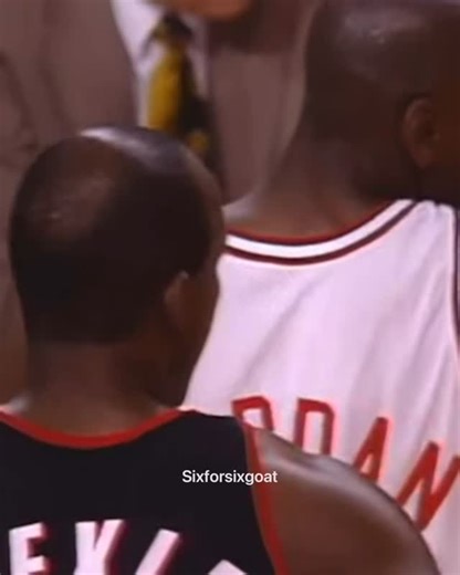 The GOAT 🐐 on Instagram: "In game 1 of the 1992 NBA Finals Michael Jordan scored 35 points in the first half while guarding Clyde Drexler on almost every possession, holding the 25 points per game scorer, and regular season MVP runner up to 16 points on 35% shooting. Michael Jordan wasted no time sending a message that he was not only the leagues best shooting guard, but the world’s greatest player. 🐐💯 #thegoat #michaeljordan"