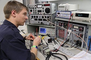 Aircraft Electronics | Associate Degree | Fox Valley Technical College