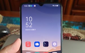 1599元入手激活3天的855plus＋90hz刷新率的手机！究竟是哪一台香香机！