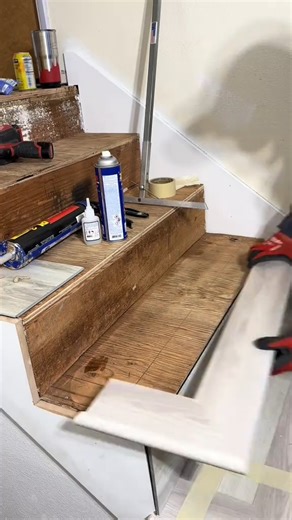 Lvp flooring on stairs #construction #lvp #laminate #hardwood #flooring #diy #remodel #work #lvt | floor Maker