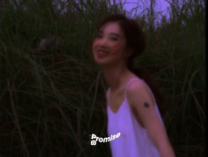 /mac mot chiec vay xinh ngoi cho anh qua/ | Promise?