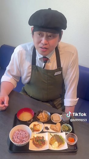 やさしい御膳：豚のスタミナ炒めと鯖のカレー粉焼きの定食（7月28日）