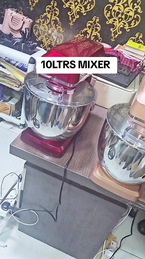 10L Mixer for Bakers: Small but Powerful Tool