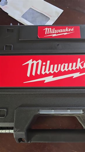 Milwaukee 360 Laser Level: Perfect Alignment Every Time