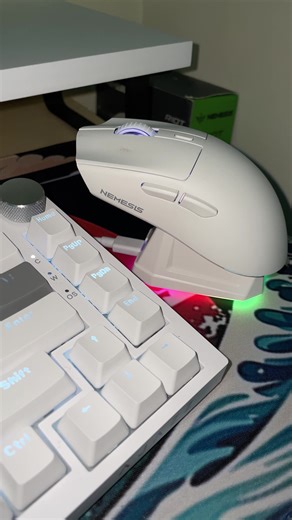 white setup😋 #setup #white #mouse #wireless #nemesis