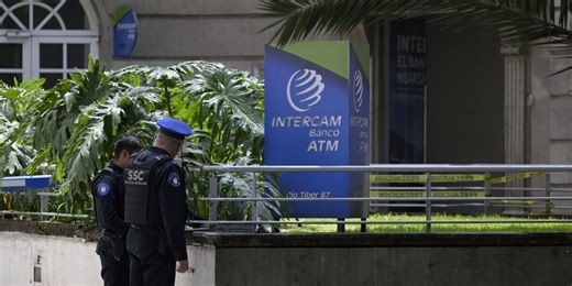 Mexico Takes Over Two Small Local Banks and a Brokerage Firm Sanctioned by Washington