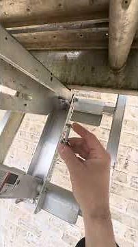 These safety tips are a must when using ladders and walkboards.