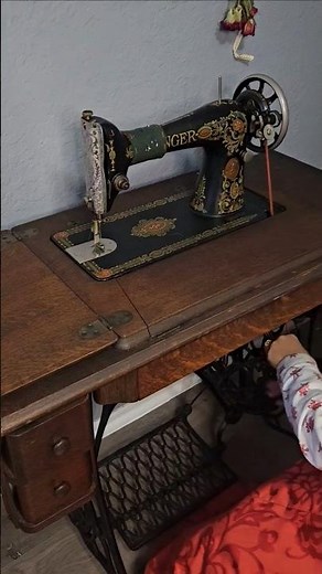 How to Close an Antique Singer Sewing Machine