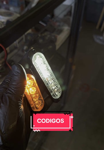Código Estrobo: Luces LED que Cambian de Color