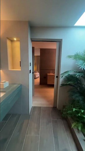 🤩TAKE A TOUR OF THIS LAKESIDE DREAM HOUSE...