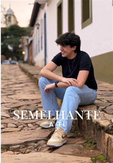 Hoje, Jesus nos chama a nascer de novo. ✨ Foi esse o chamado feito a Nicodemos… e continua sendo para cada um de nós: nascer da água e do Espírito. Morrer para as paixões, morrer para o mundo e renascer para Cristo. Nascer para Jesus é acolher esse chamado tão especial de viver uma vida nova. É permitir a metanoia — a transformação do pensamento, do coração e das atitudes. É se configurar ao amor. 🤍 Que hoje possamos crescer nesse amor e alimentá-lo dentro de nós, para que ele transborde. Que a